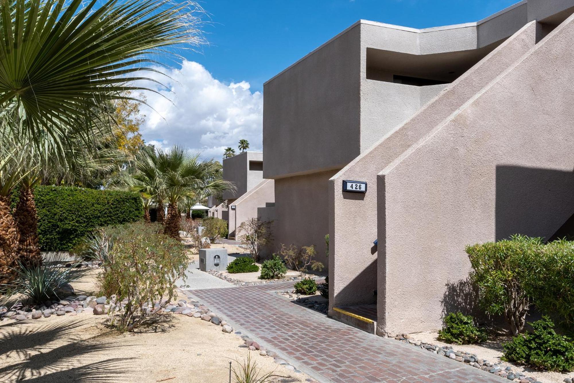 Vista Mirage Resort Palm Springs Exterior photo